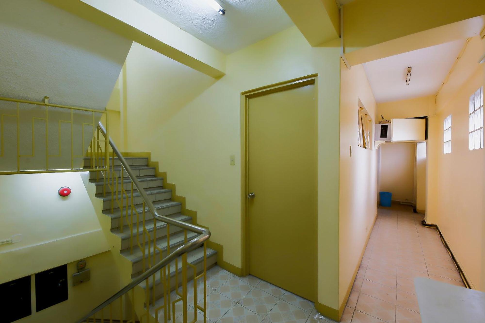 Oyo 840 Orangenest Apartelle مانيلا المظهر الخارجي الصورة