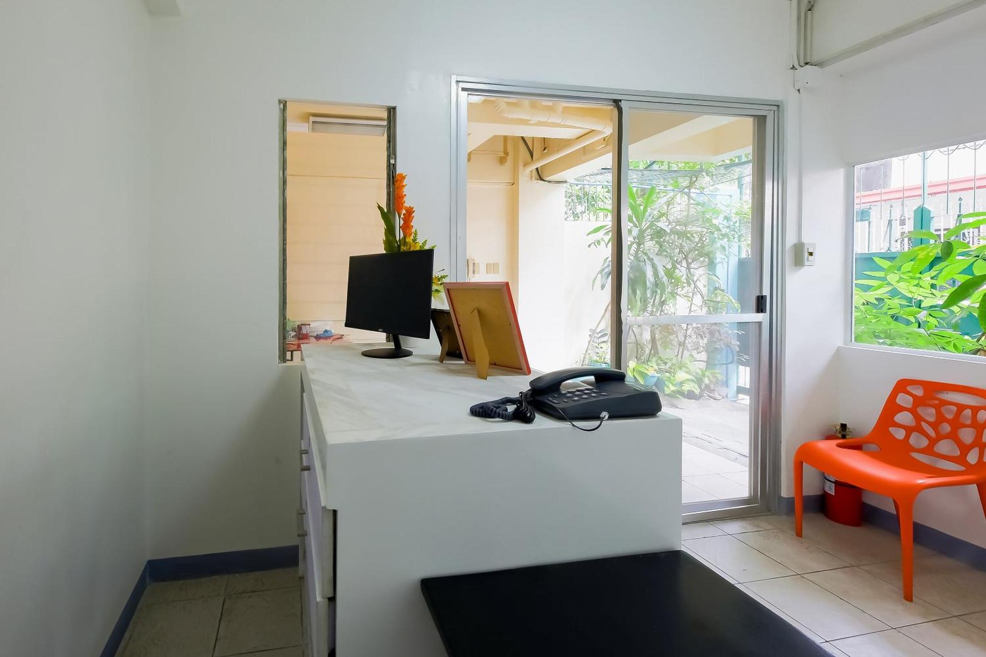 Oyo 840 Orangenest Apartelle مانيلا المظهر الخارجي الصورة